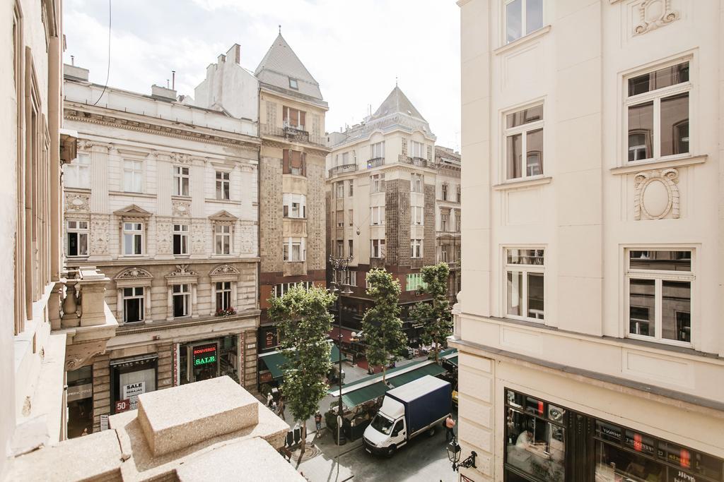 Rento Budapest - Vaci Utca Apartment Exterior photo